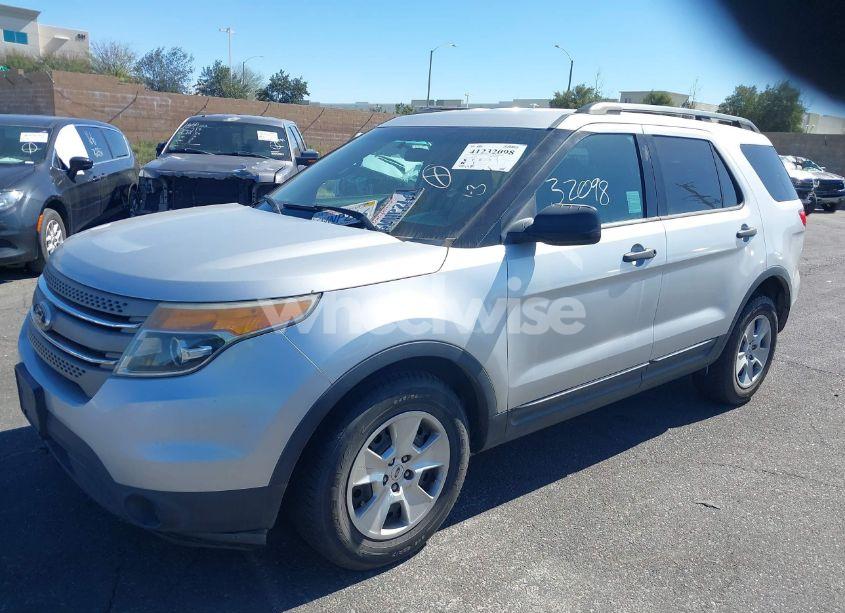 Photo 2 of 2013 Ford Explorer (VIN 1FM5K7B81DGA45775)