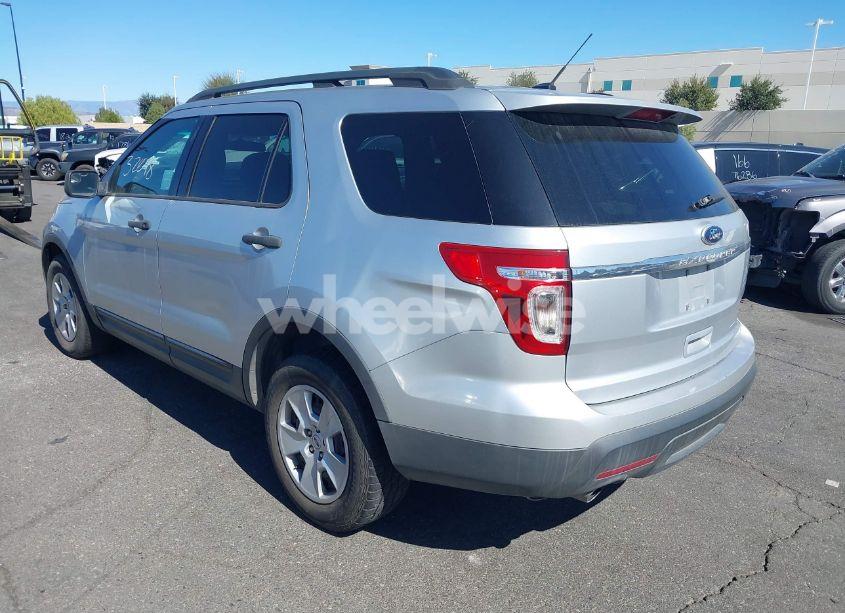 Photo 3 of 2013 Ford Explorer (VIN 1FM5K7B81DGA45775)