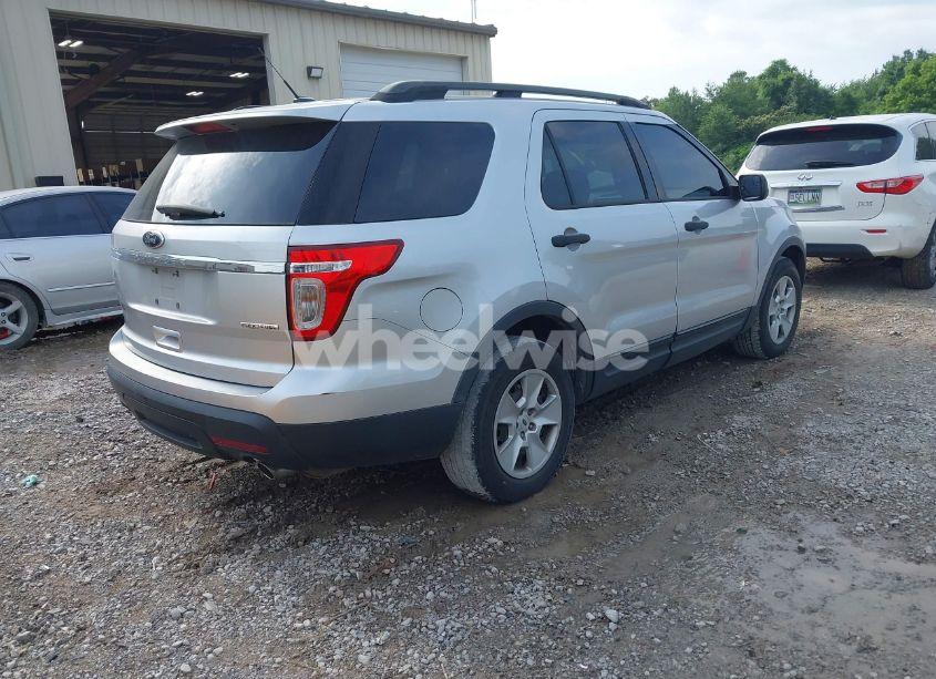 Photo 4 of 2013 Ford Explorer (VIN 1FM5K7B81DGB12049)