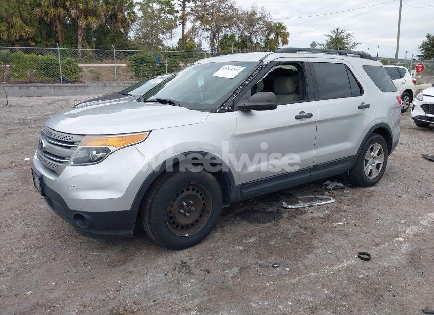 Photo 2 of 2013 Ford Explorer (VIN 1FM5K7B81DGC67992)