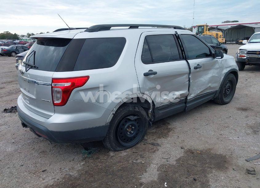 Photo 4 of 2013 Ford Explorer (VIN 1FM5K7B81DGC67992)