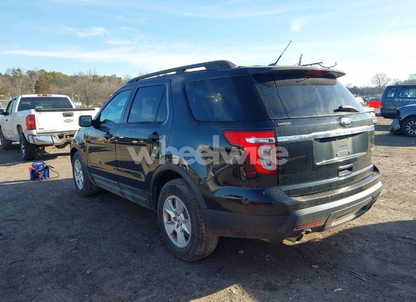 Photo 3 of 2014 Ford Explorer (VIN 1FM5K7B81EGA48337)