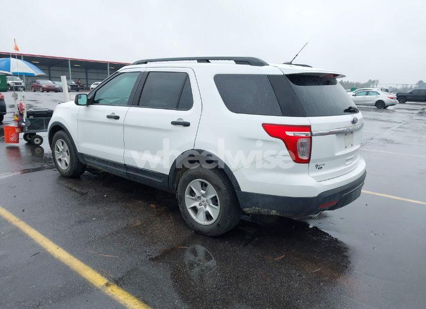 Photo 3 of 2014 Ford Explorer (VIN 1FM5K7B81EGB02669)