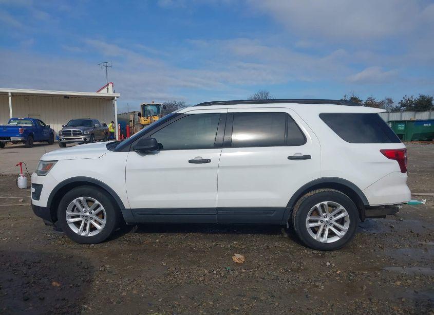 Photo 14 of 2016 Ford Explorer (VIN 1FM5K7B81GGA88632)