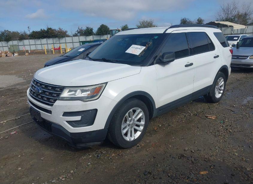 Photo 2 of 2016 Ford Explorer (VIN 1FM5K7B81GGA88632)
