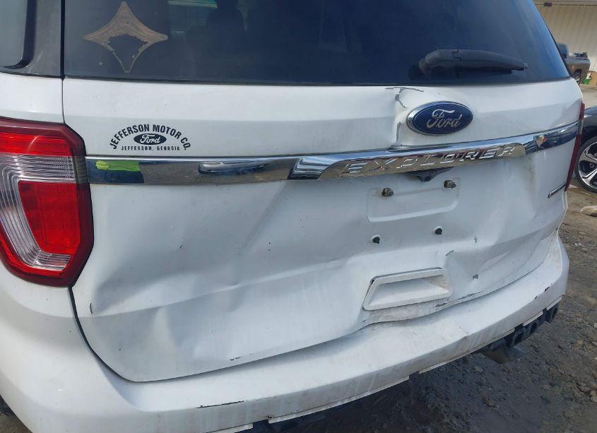 Photo 6 of 2016 Ford Explorer (VIN 1FM5K7B81GGA88632)