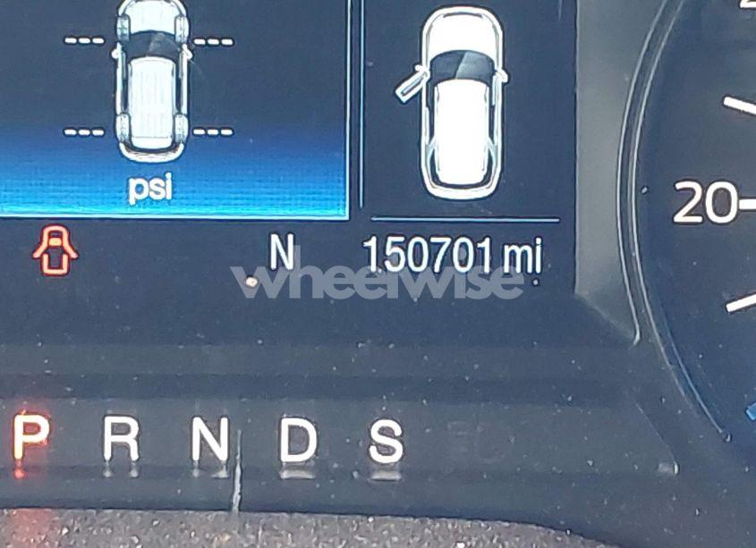 Photo 15 of 2016 Ford Explorer (VIN 1FM5K7B81GGB86494)