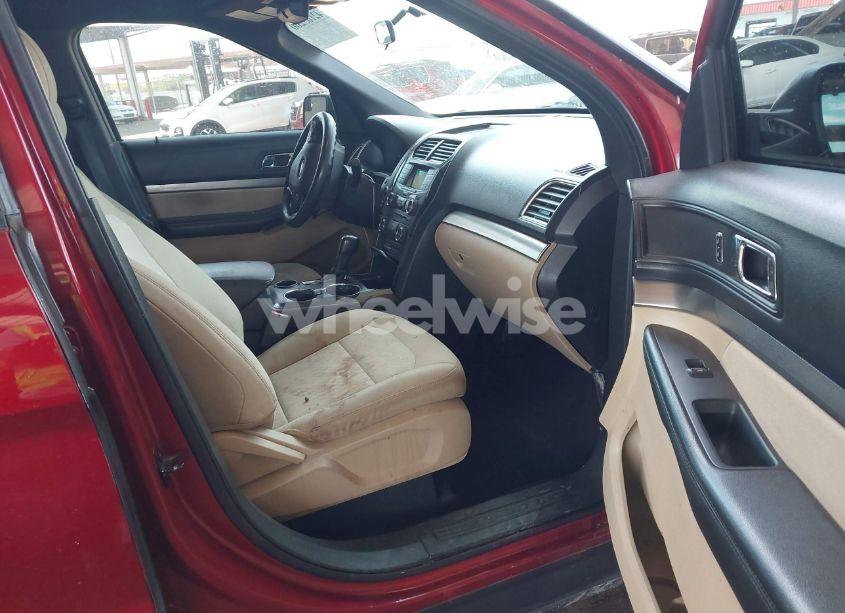 Photo 5 of 2016 Ford Explorer (VIN 1FM5K7B81GGB86494)