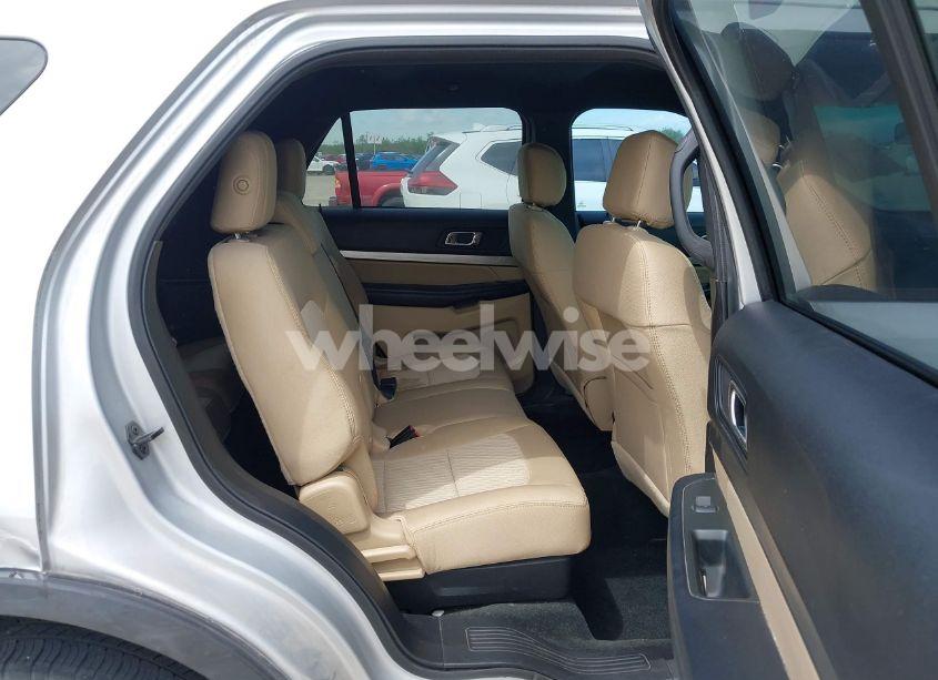 Photo 17 of 2016 Ford Explorer (VIN 1FM5K7B81GGC85347)