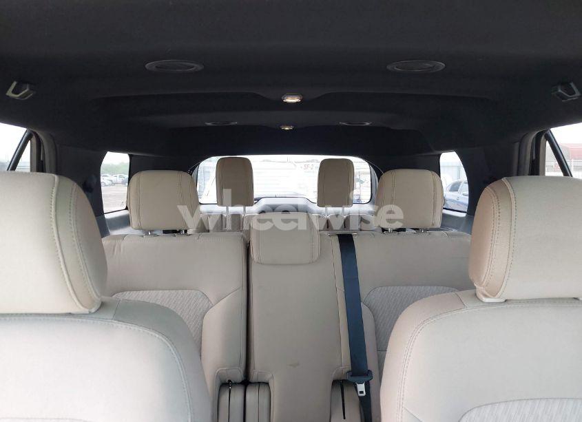 Photo 8 of 2016 Ford Explorer (VIN 1FM5K7B81GGC85347)