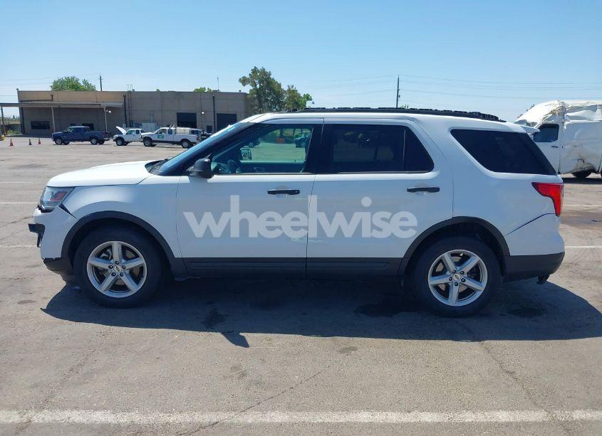 Photo 14 of 2018 Ford Explorer (VIN 1FM5K7B81JGA69411)