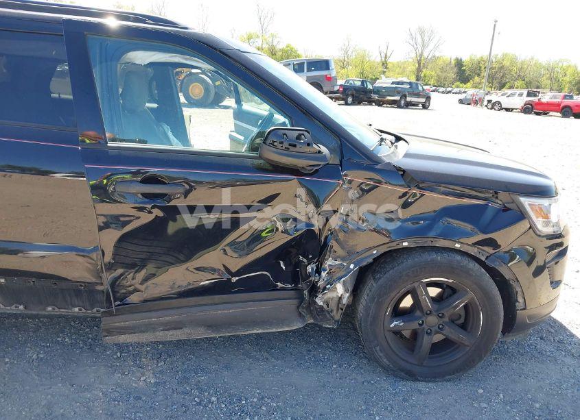 Photo 6 of 2019 Ford Explorer (VIN 1FM5K7B81KGA18444)