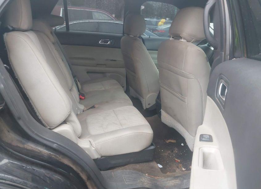 Photo 8 of 2013 Ford Explorer (VIN 1FM5K7B82DGB32133)