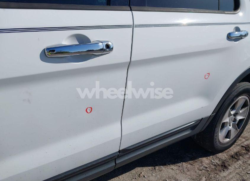 Photo 18 of 2013 Ford Explorer (VIN 1FM5K7B82DGC85305)