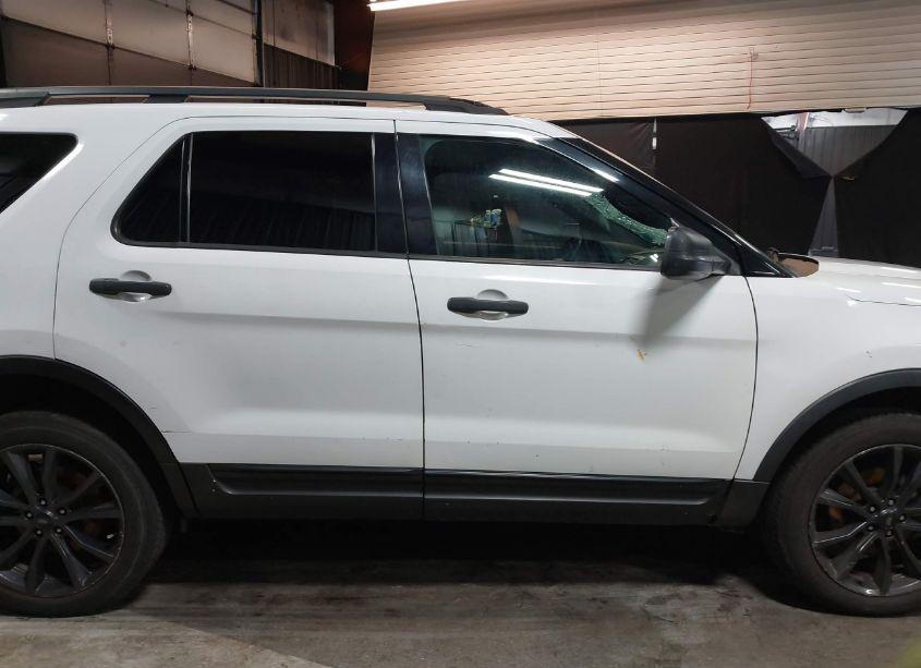 Photo 14 of 2014 Ford Explorer (VIN 1FM5K7B82EGA46662)