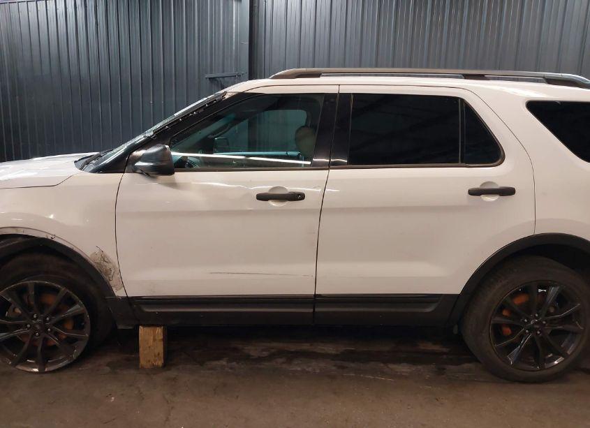 Photo 15 of 2014 Ford Explorer (VIN 1FM5K7B82EGA46662)