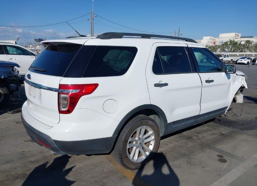 Photo 4 of 2015 Ford Explorer (VIN 1FM5K7B82FGB12001)