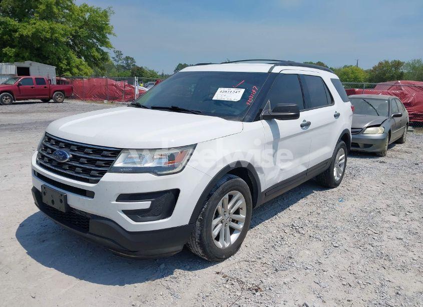 Photo 2 of 2017 Ford Explorer (VIN 1FM5K7B82HGB68670)