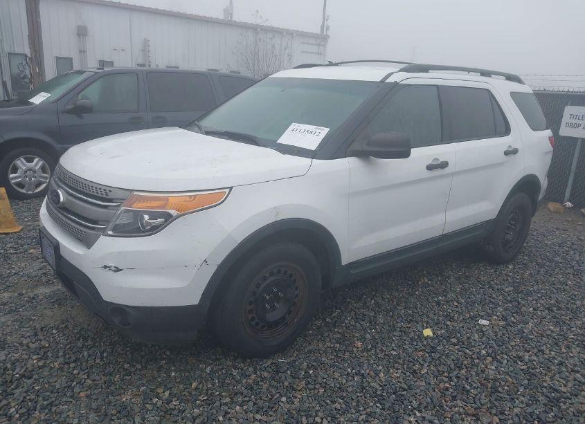 Photo 2 of 2013 Ford Explorer (VIN 1FM5K7B83DGA65221)
