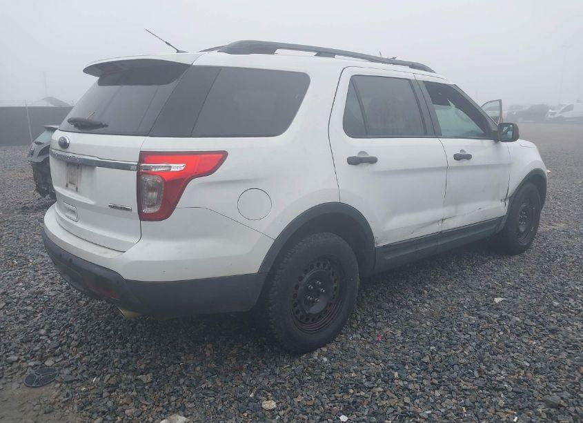 Photo 4 of 2013 Ford Explorer (VIN 1FM5K7B83DGA65221)