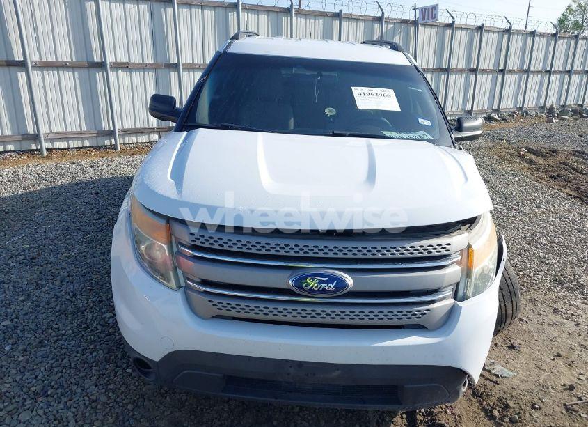 Photo 12 of 2014 Ford Explorer (VIN 1FM5K7B83EGB84520)
