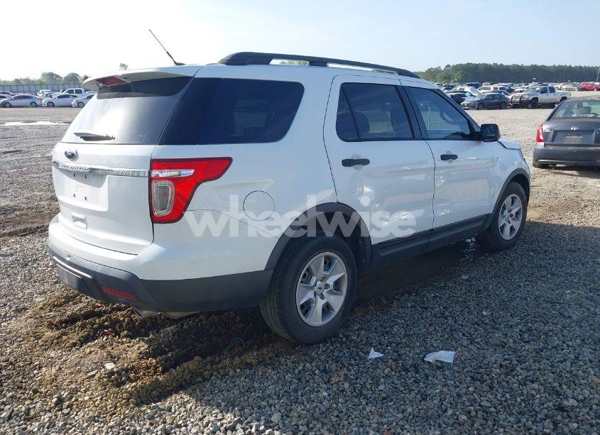 Photo 4 of 2014 Ford Explorer (VIN 1FM5K7B83EGB84520)