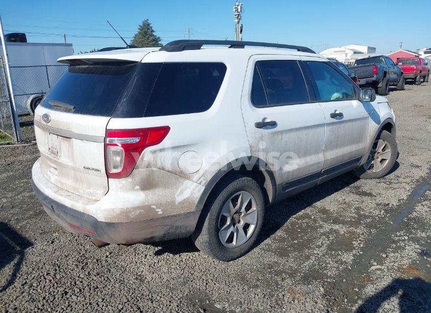 Photo 4 of 2014 Ford Explorer (VIN 1FM5K7B83EGC51441)