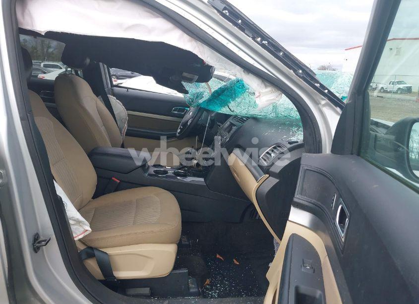 Photo 5 of 2017 Ford Explorer (VIN 1FM5K7B83HGA84194)