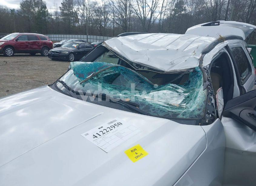 Photo 6 of 2017 Ford Explorer (VIN 1FM5K7B83HGA84194)