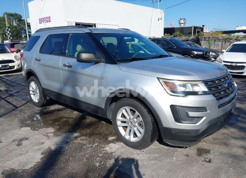 2017 Ford Explorer (VIN 1FM5K7B83HGE27327) main photo