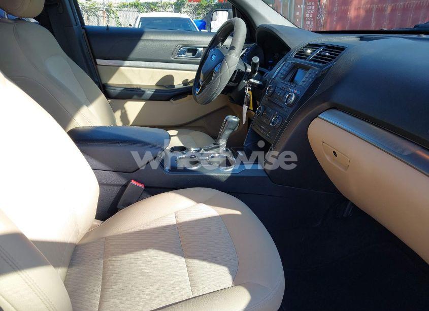 Photo 5 of 2017 Ford Explorer (VIN 1FM5K7B83HGE27327)