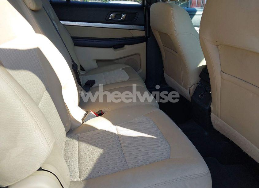 Photo 8 of 2017 Ford Explorer (VIN 1FM5K7B83HGE27327)