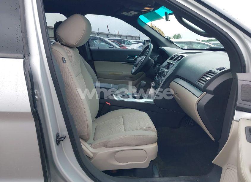 Photo 5 of 2013 Ford Explorer (VIN 1FM5K7B84DGB97176)