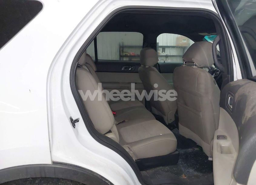 Photo 8 of 2014 Ford Explorer (VIN 1FM5K7B84EGA86788)