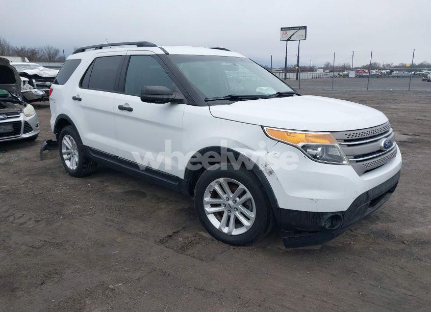 2015 Ford Explorer (VIN 1FM5K7B84FGB94569) main photo