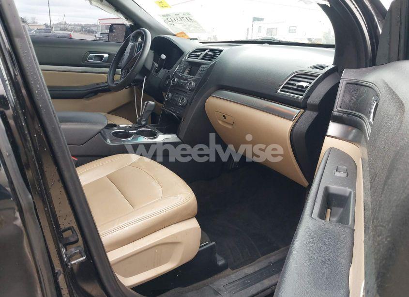 Photo 5 of 2016 Ford Explorer (VIN 1FM5K7B84GGC54058)