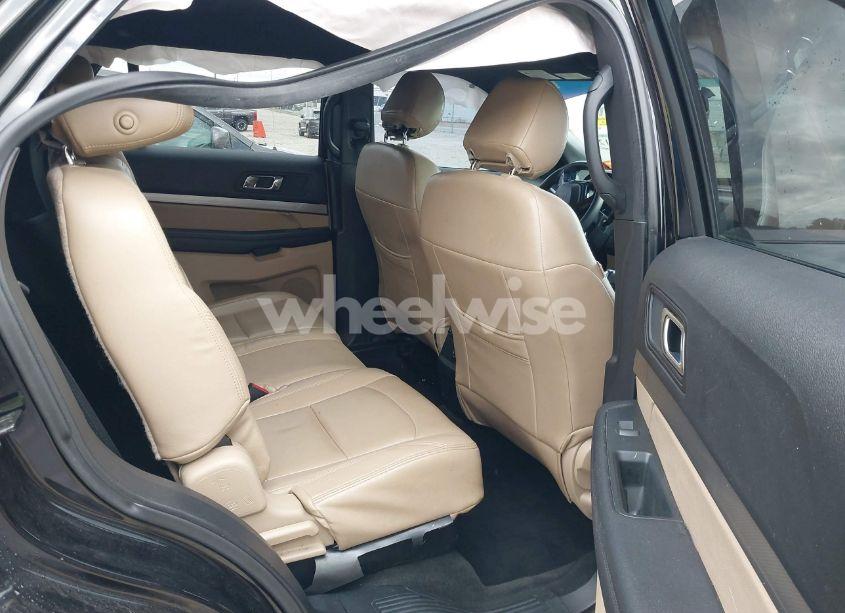 Photo 8 of 2016 Ford Explorer (VIN 1FM5K7B84GGC54058)
