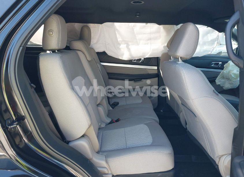 Photo 8 of 2018 Ford Explorer (VIN 1FM5K7B84JGB38494)