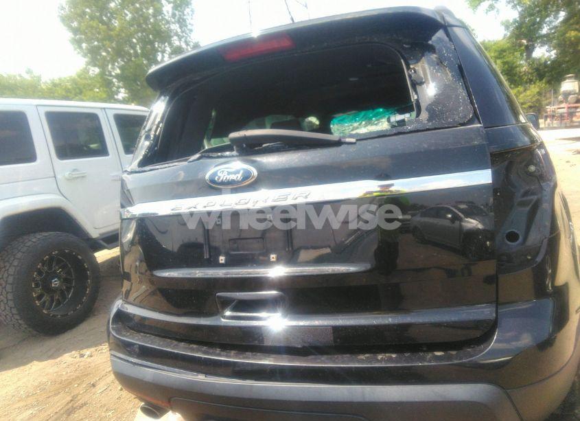 Photo 16 of 2013 Ford Explorer (VIN 1FM5K7B85DGA36917)