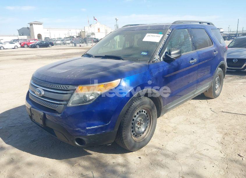 Photo 2 of 2013 Ford Explorer (VIN 1FM5K7B85DGB62372)