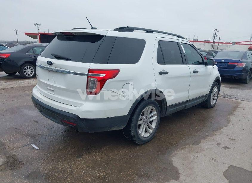 Photo 4 of 2013 Ford Explorer (VIN 1FM5K7B85DGB71928)