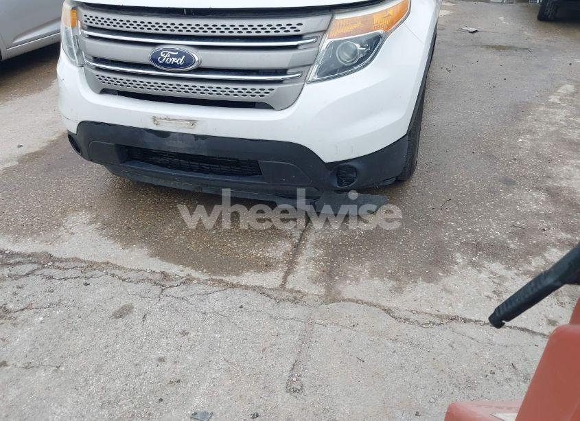 Photo 6 of 2013 Ford Explorer (VIN 1FM5K7B85DGB71928)