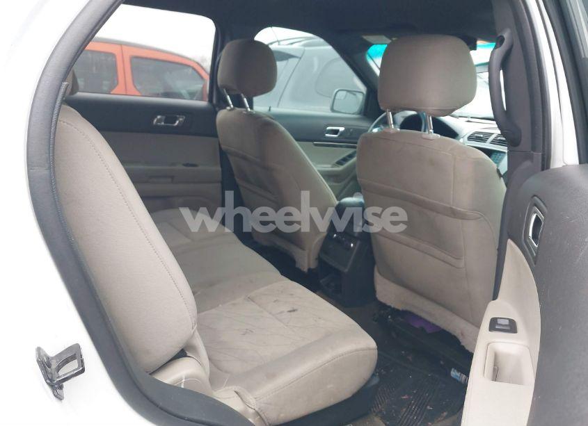 Photo 8 of 2013 Ford Explorer (VIN 1FM5K7B85DGB71928)