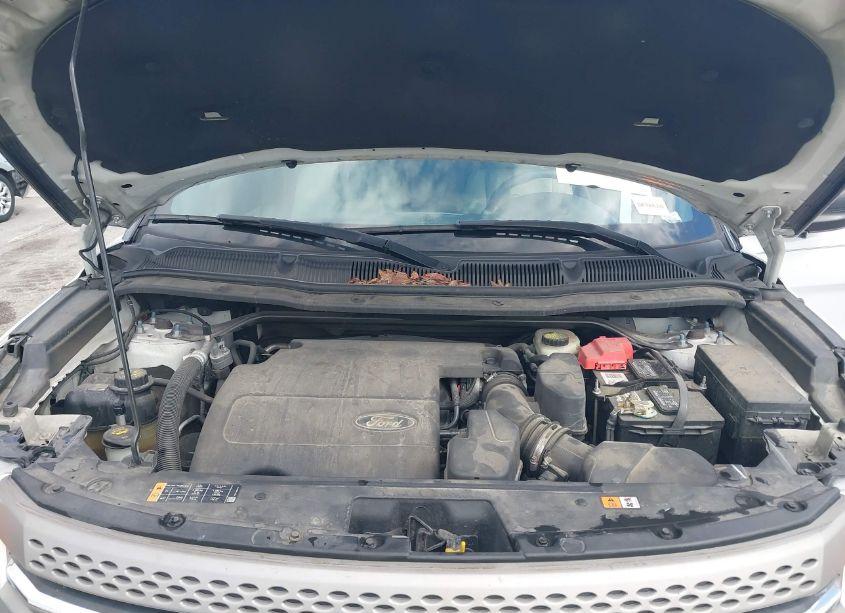 Photo 10 of 2014 Ford Explorer (VIN 1FM5K7B85EGA16099)