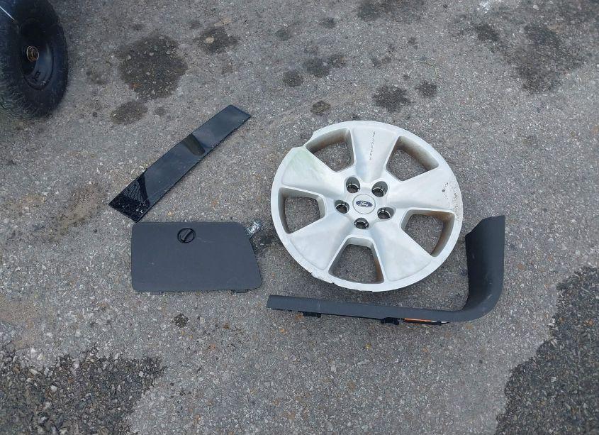 Photo 12 of 2014 Ford Explorer (VIN 1FM5K7B85EGA16099)