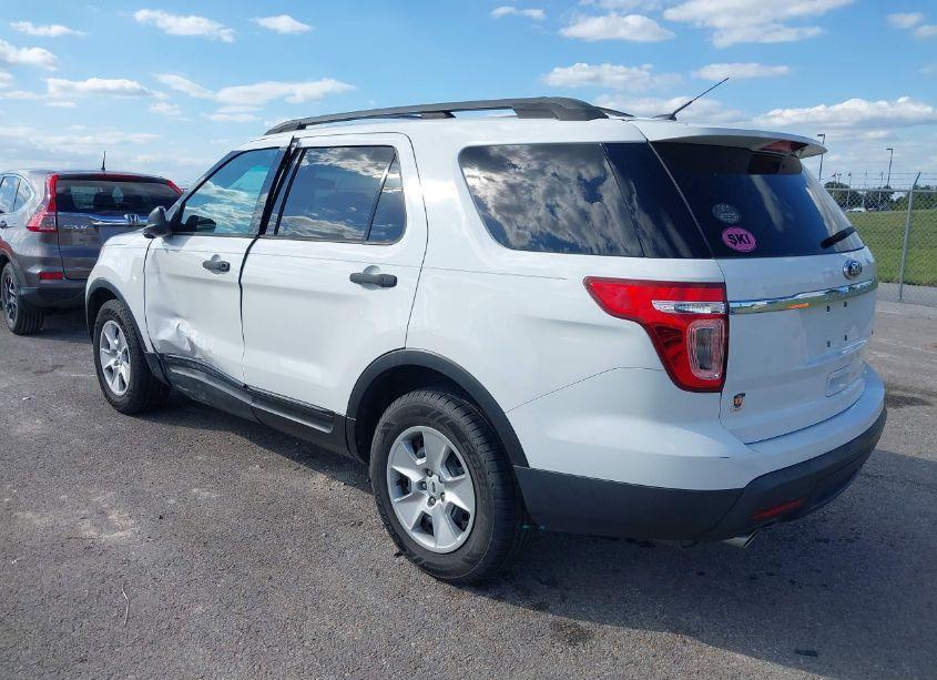 Photo 3 of 2014 Ford Explorer (VIN 1FM5K7B85EGA16099)