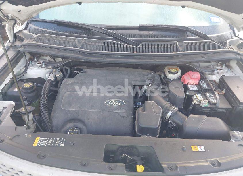 Photo 10 of 2014 Ford Explorer (VIN 1FM5K7B85EGB09320)