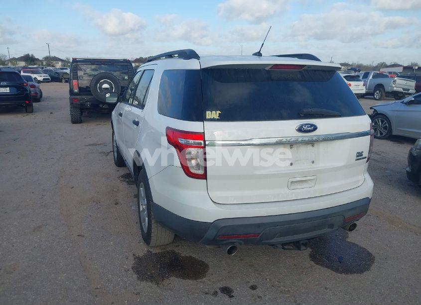 Photo 3 of 2014 Ford Explorer (VIN 1FM5K7B85EGB09320)