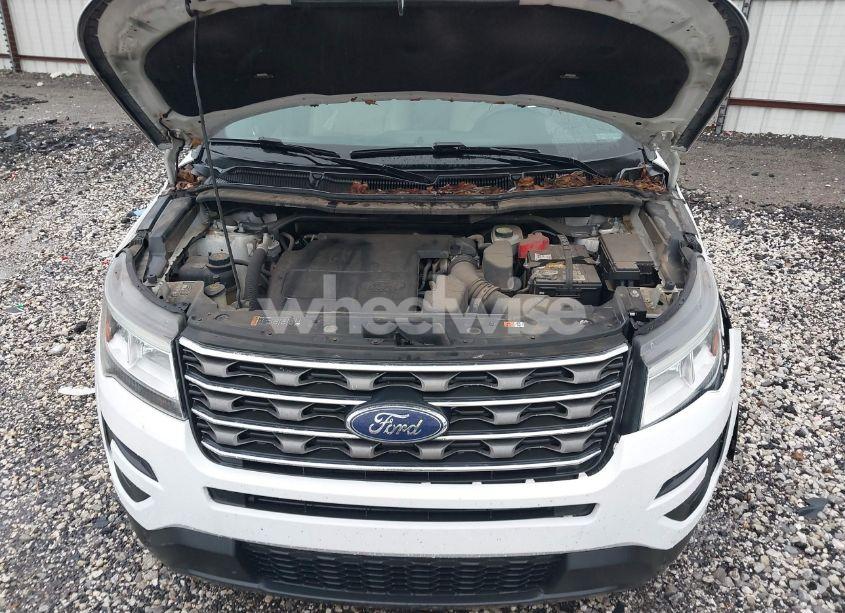 Photo 10 of 2017 Ford Explorer (VIN 1FM5K7B85HGA54923)