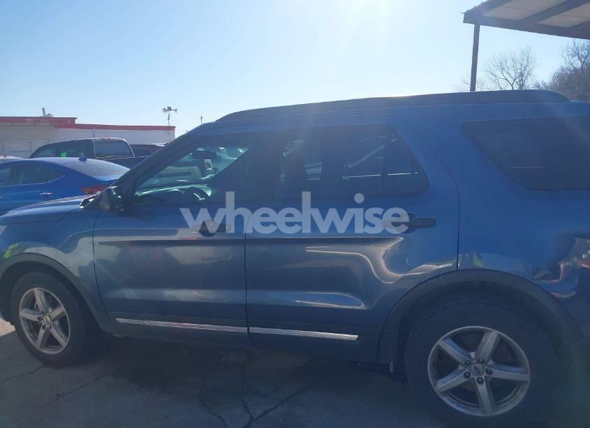 Photo 14 of 2018 Ford Explorer (VIN 1FM5K7B85JGA66544)